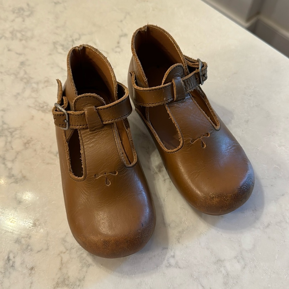Adelisa and Co genuine leather shoes